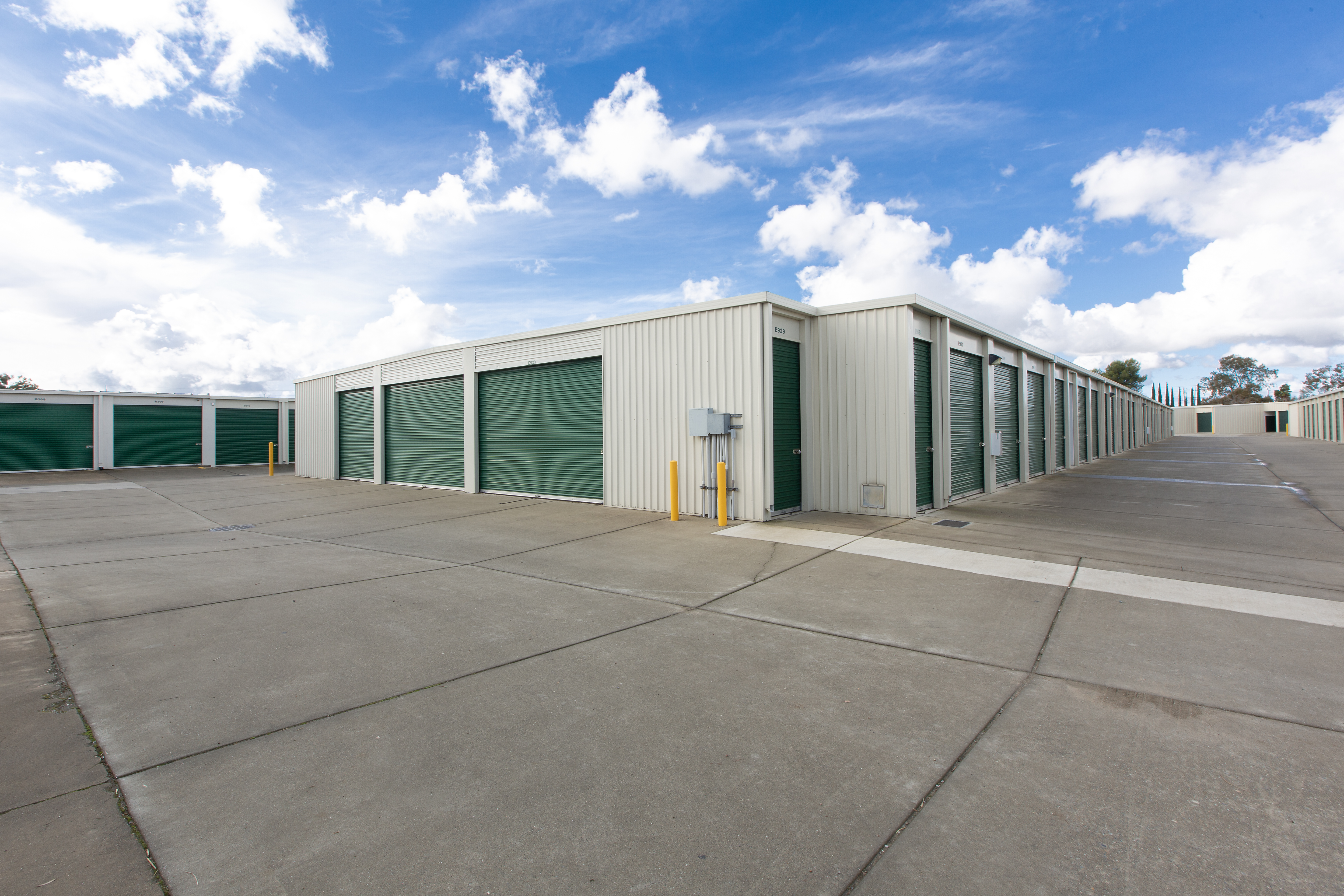 Drive up self-storage units in small sizes and large sizes for relocating apartments to storing RV indoors